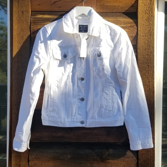 Abercrombie & Fitch Jackets & Blazers - Abercrombie & Fitch White Denim Jacket, BNWT